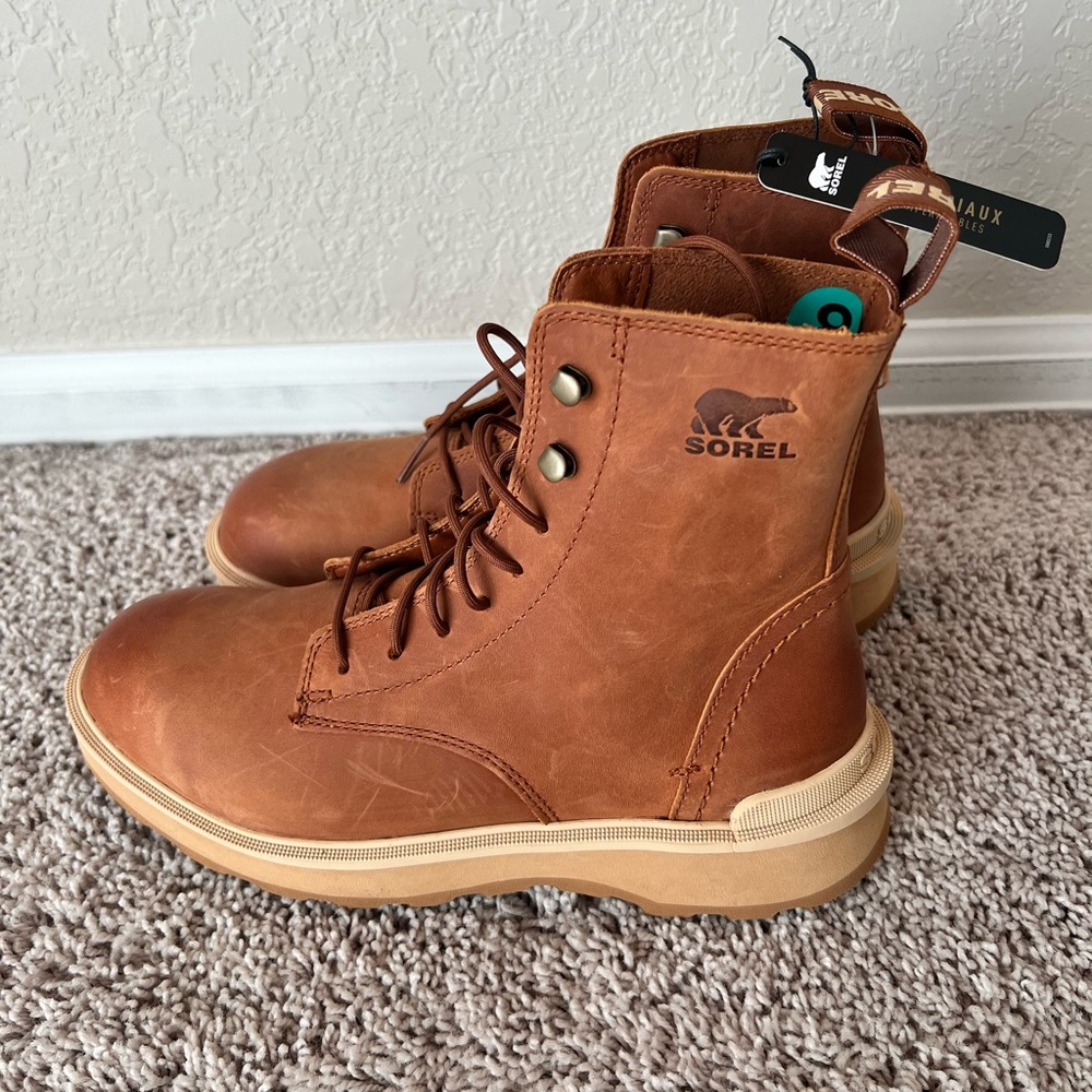 NWT Women’s Sorel Waterproof Boots
